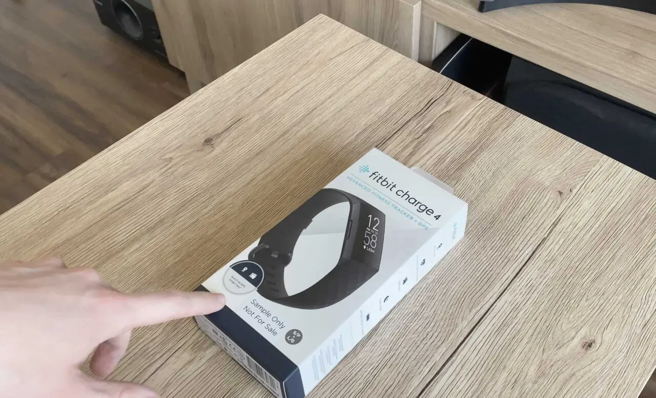 fitbit charge 4 unboxing