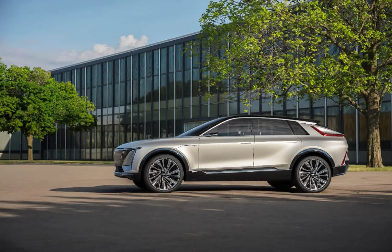 Cadillac LYRIC