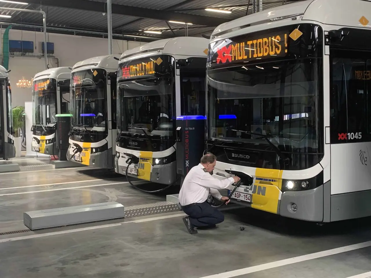 MULTIOBUS elektrische bussen primeur