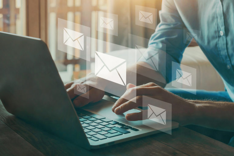 Zo stel je een e-mailhandtekening in met Outlook
