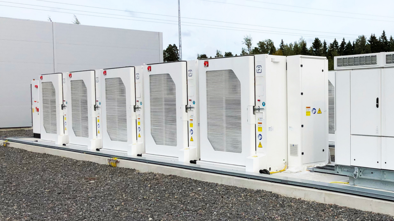 Google zonne-energie batterijen back-up datacenter