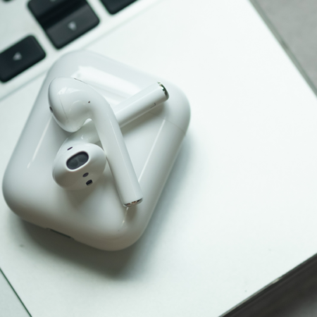 apple usb-c airpods mac