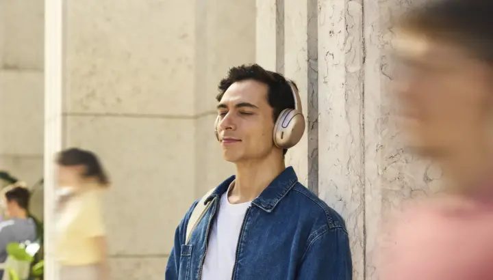 JBL Tour One M3 goud