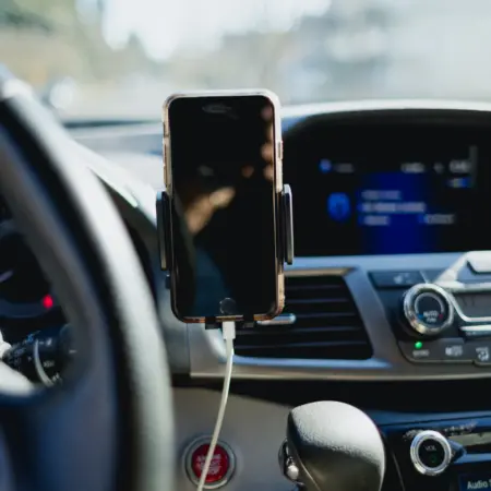 smartphone bluetooth car