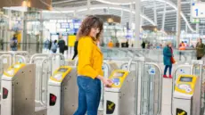 Betalen met Revolut-bankkaart openbaar vervoer