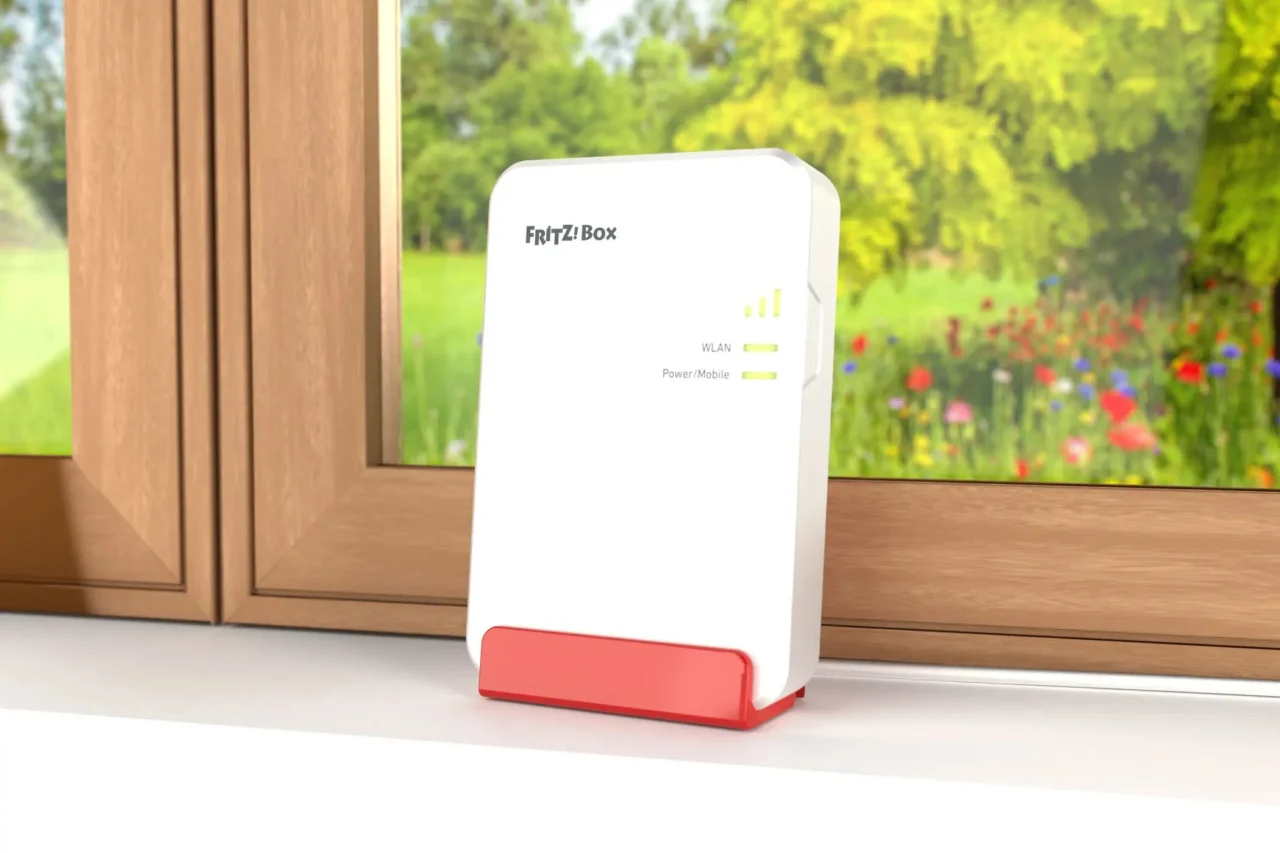 FRITZ!Box 6860 5G bij het raam