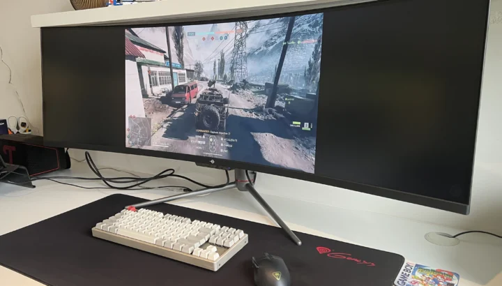 Titan Army C49SHC Gaming Monitor