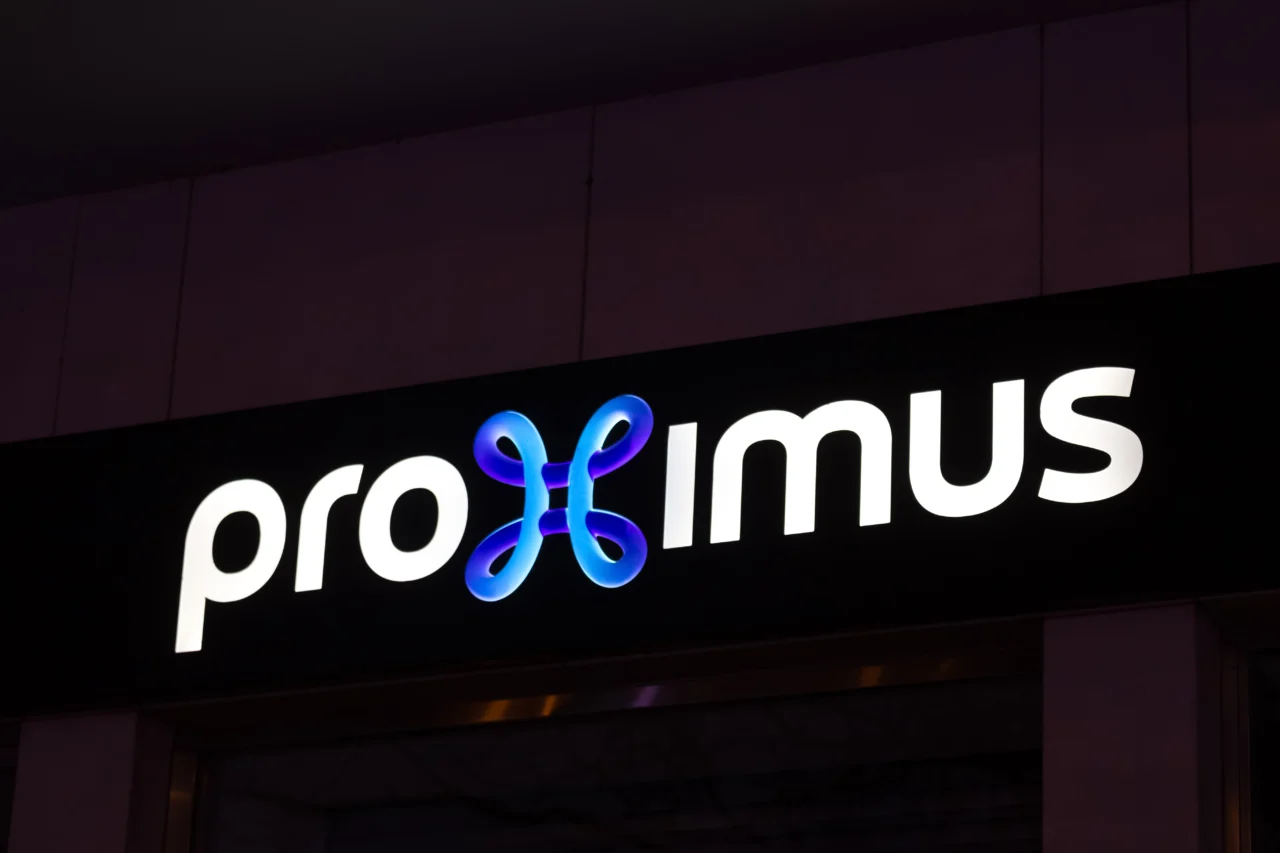 Proximus logo bij winkel