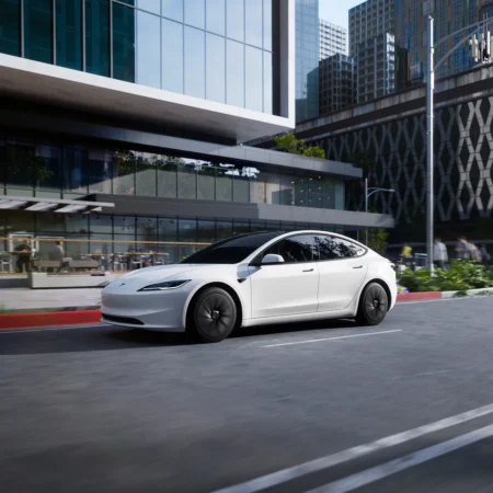 Tesla Model 3 Standard