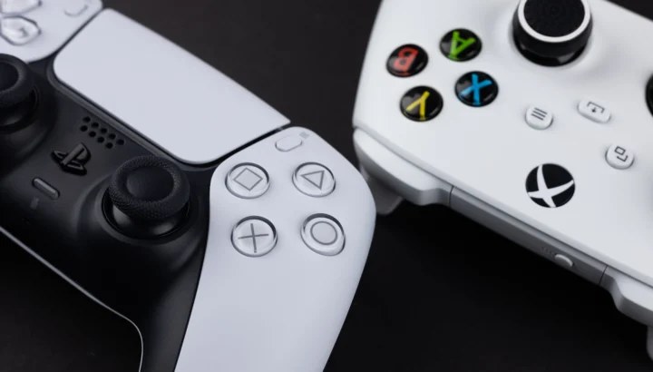 Xbox PlayStation controllers