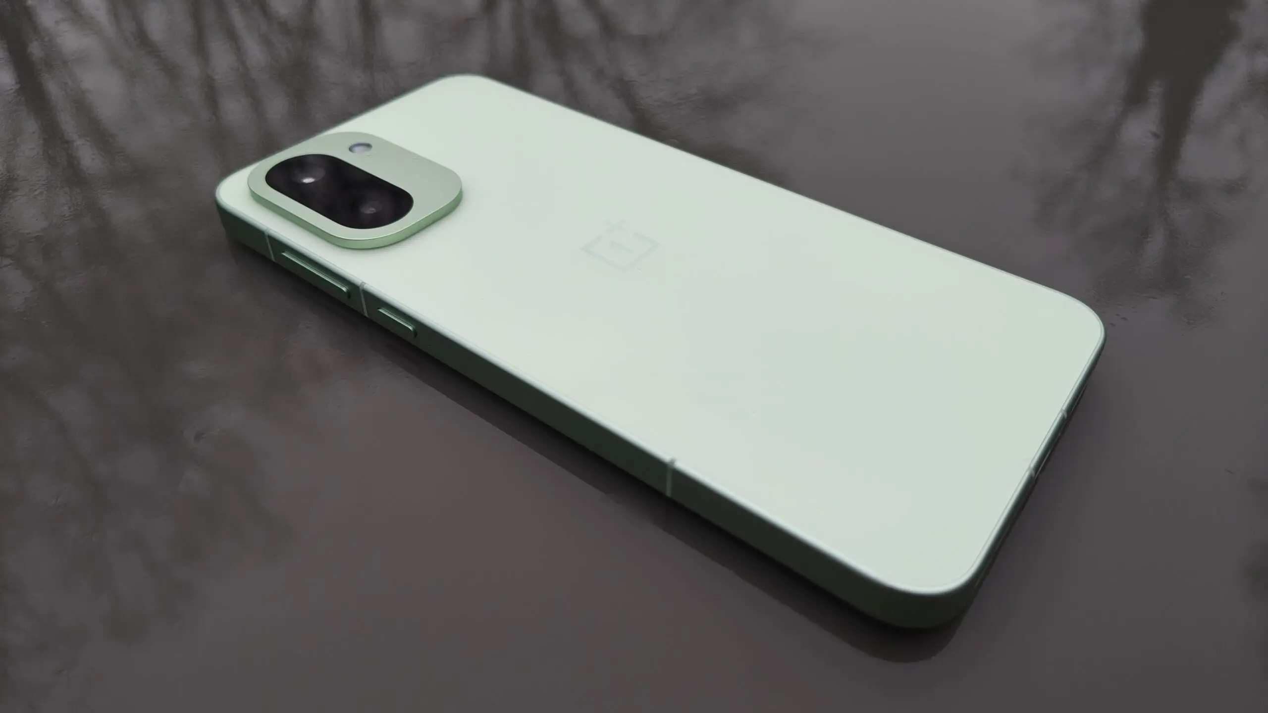 Lek Deelt Meer Details Over Betaalbare OnePlus-telefoon Met Snapdragon 8 Gen 5.1153868.0 Lek Deelt Meer Details Over Betaalbare OnePlus-telefoon Met Snapdragon 8 Gen 5.1153868.0