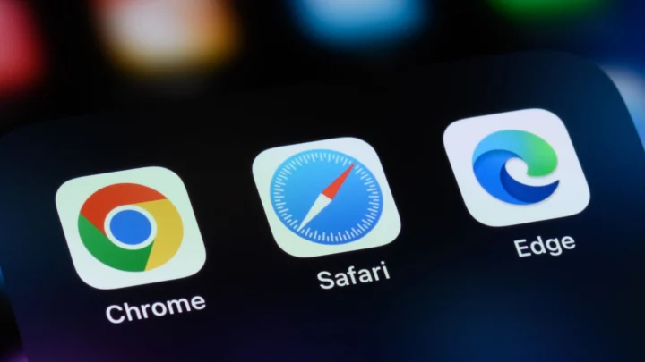 internet browsers Chrome, Safari & Edge