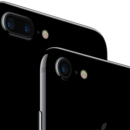 Apple iPhone 7