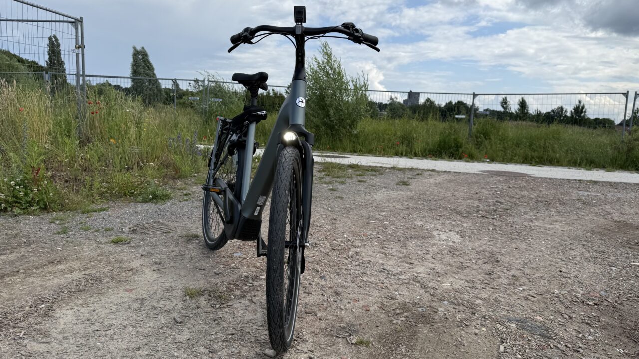 Gazelle Grenoble C5+ vooraanzicht