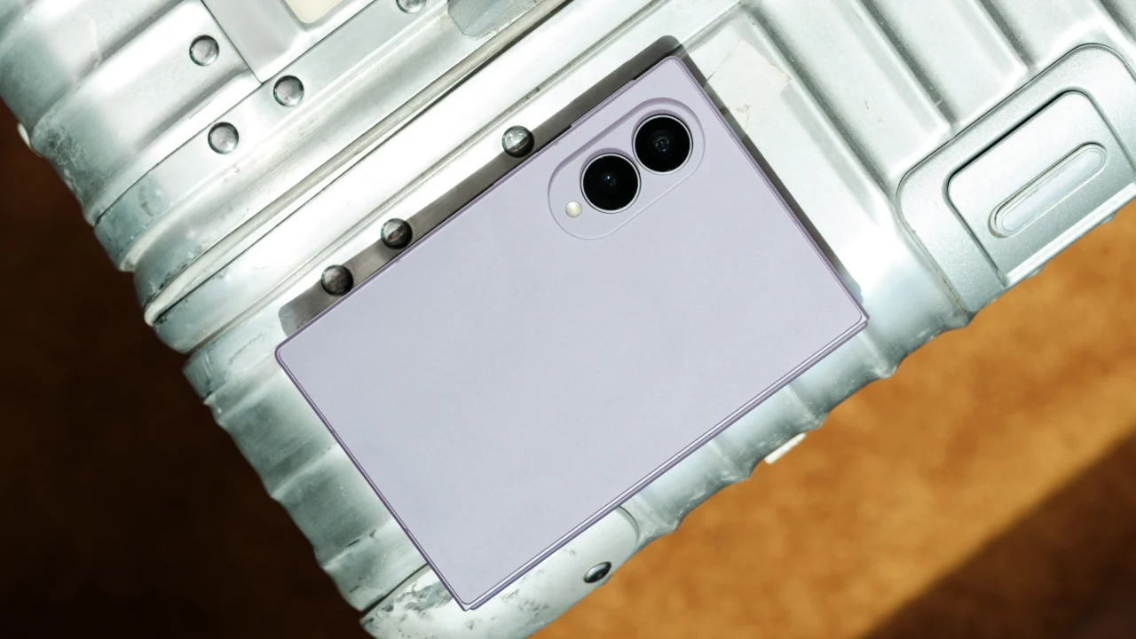 Samsung Galaxy Z Fold 8