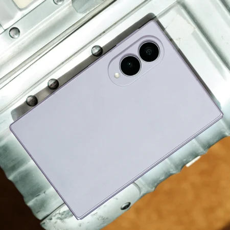 Samsung Galaxy Z Fold 8