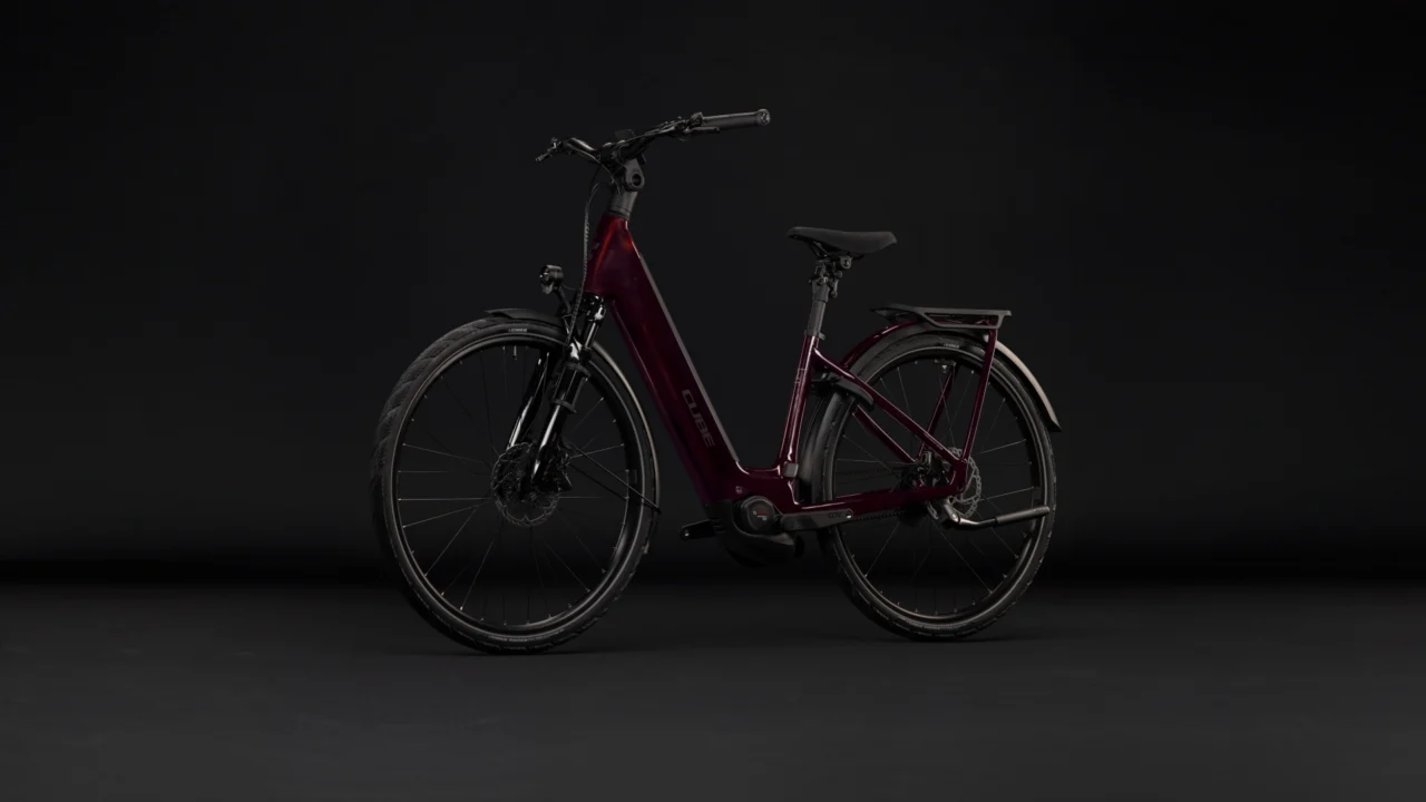 Supreme Hybrid C62 Deluxe SLT 600