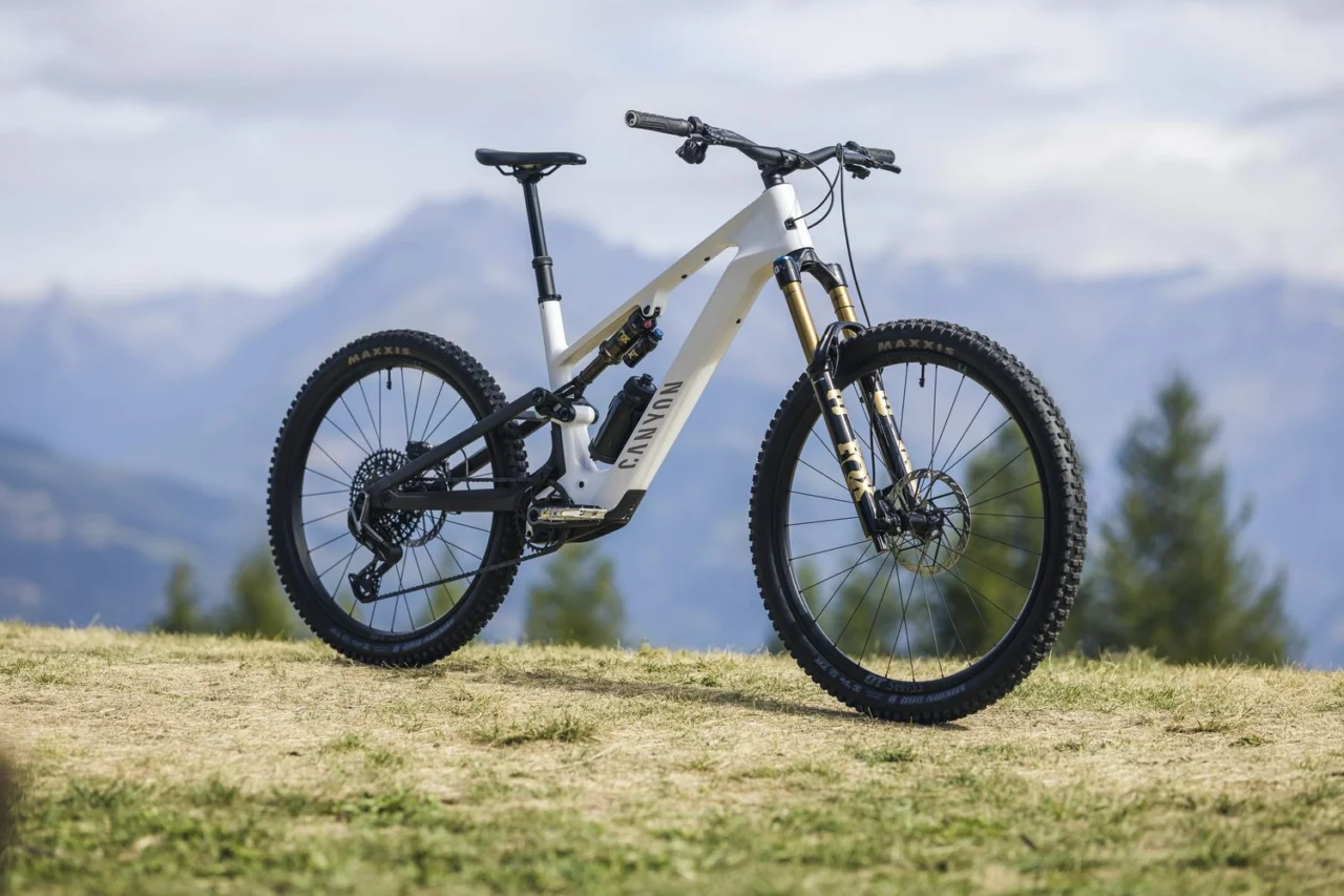 Canyon Spectral:ON CF9