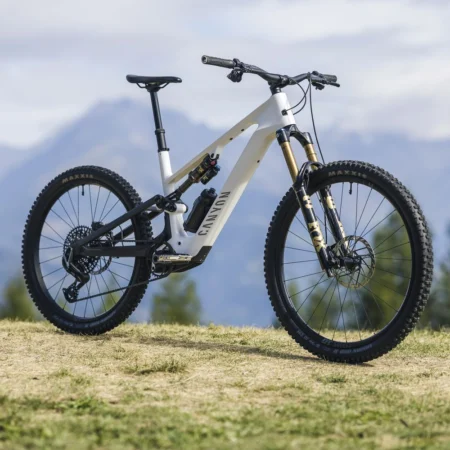 Canyon Spectral:ON CF9