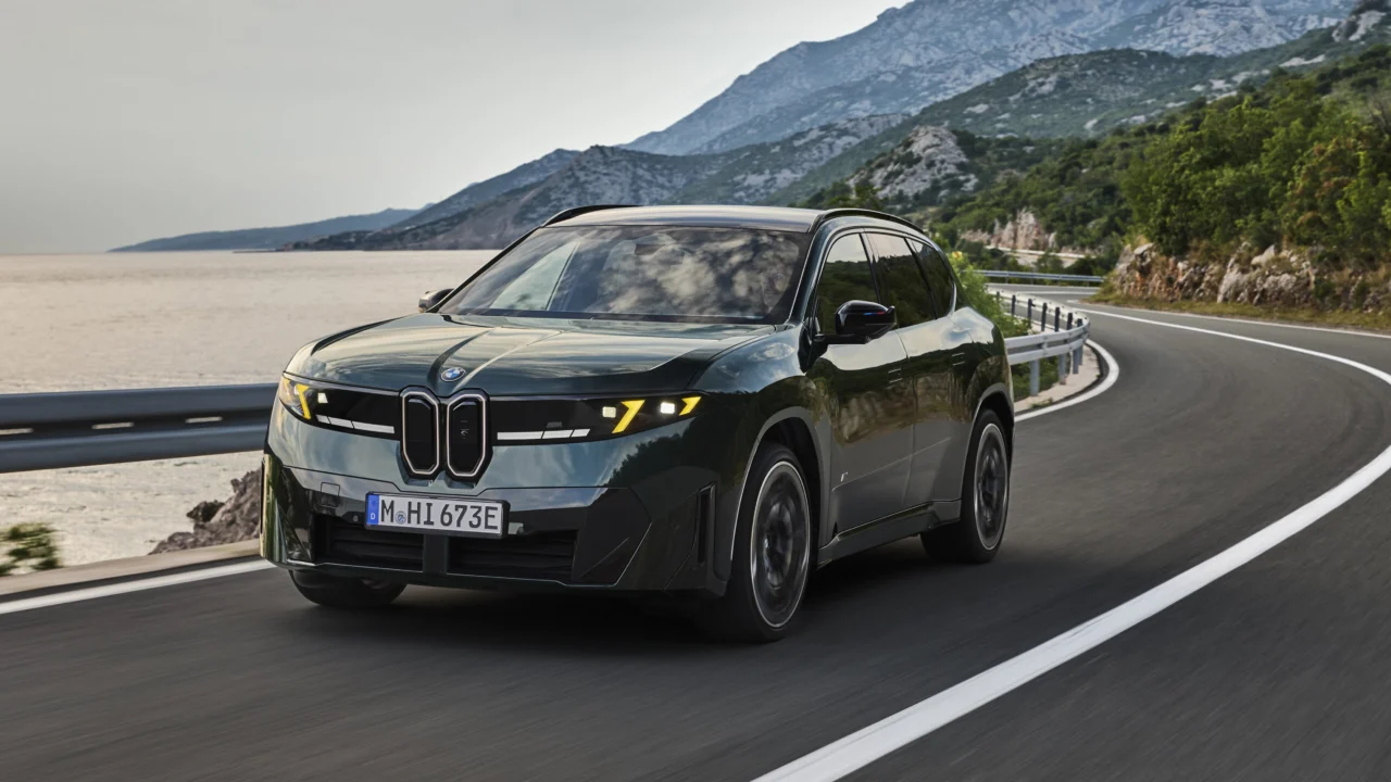BMW iX3